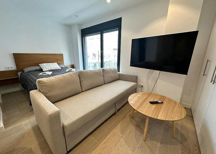 Castilla Luxury 2B Apartment